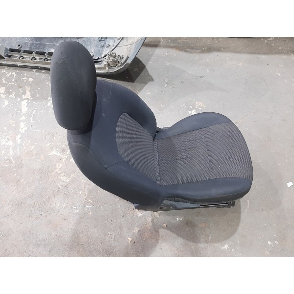 Banco Dianteiro Esquerdo Nissan Versa 2014