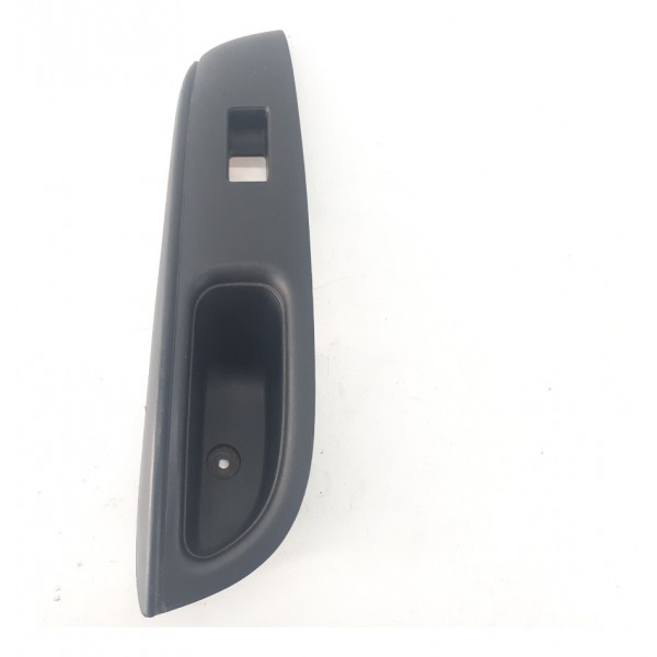 Moldura Botão Vidro Elétrico Tras Ld Orig Nissan Versa 12/14