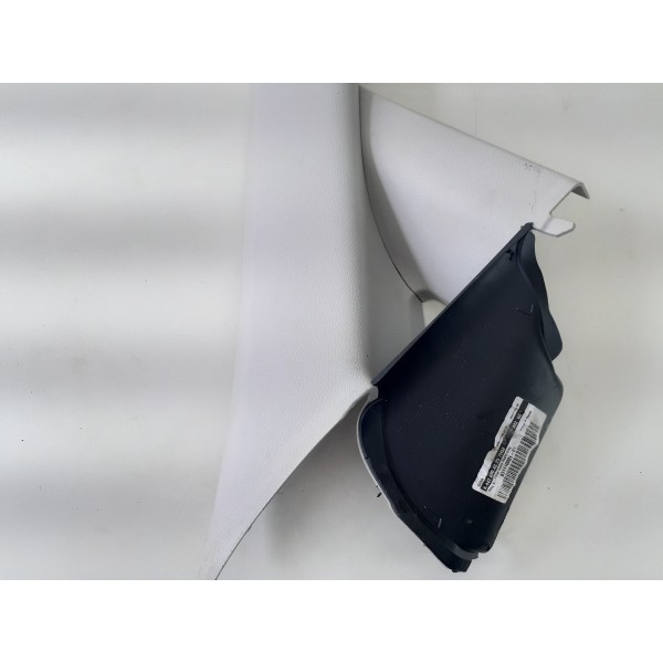 Moldura Coluna Parabrisa Direito Mercedes Vito